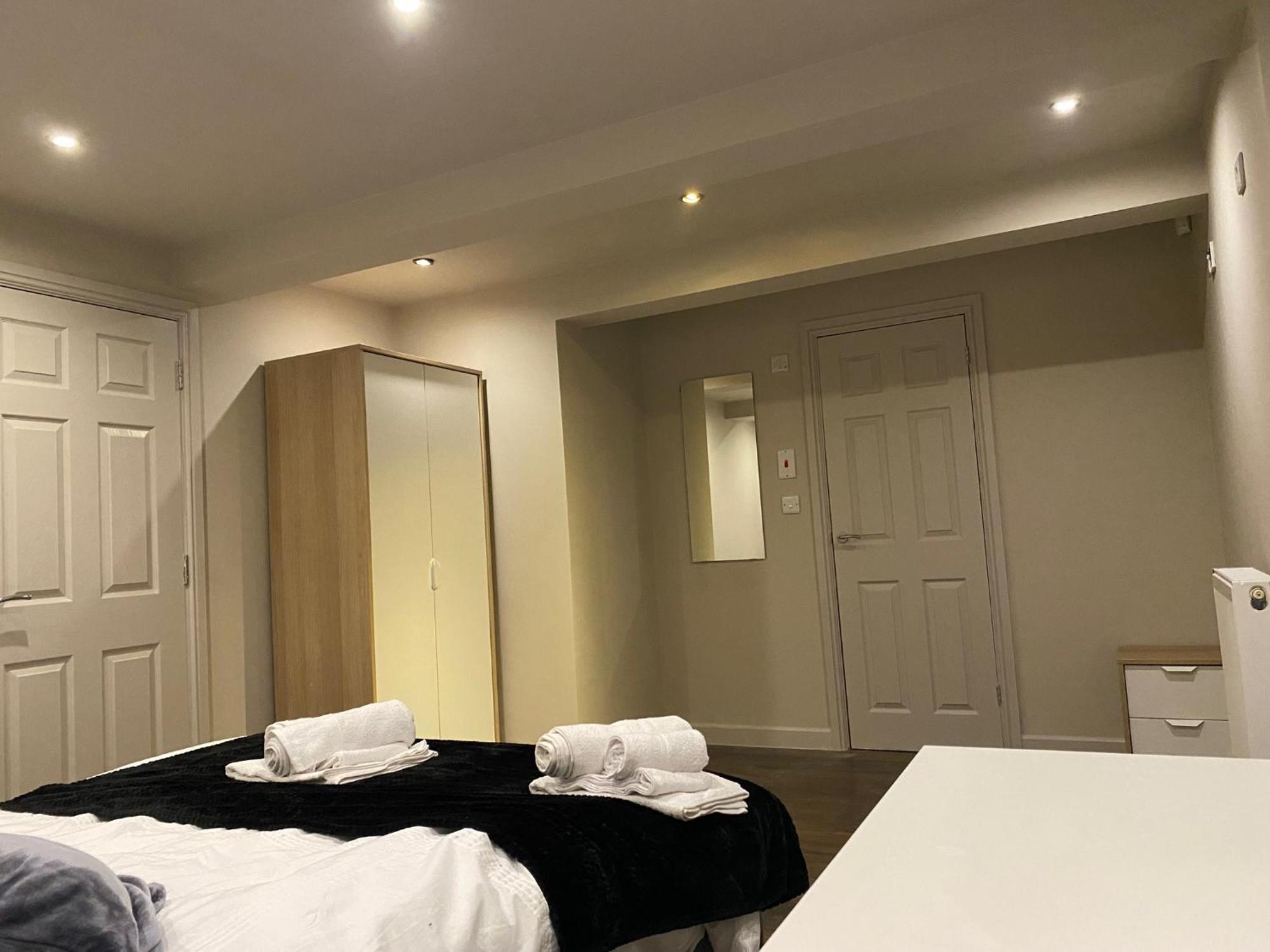Stunning King Suite Apartment In The Heart Of Leeds City Center Leeds (West Yorkshire) Exterior foto